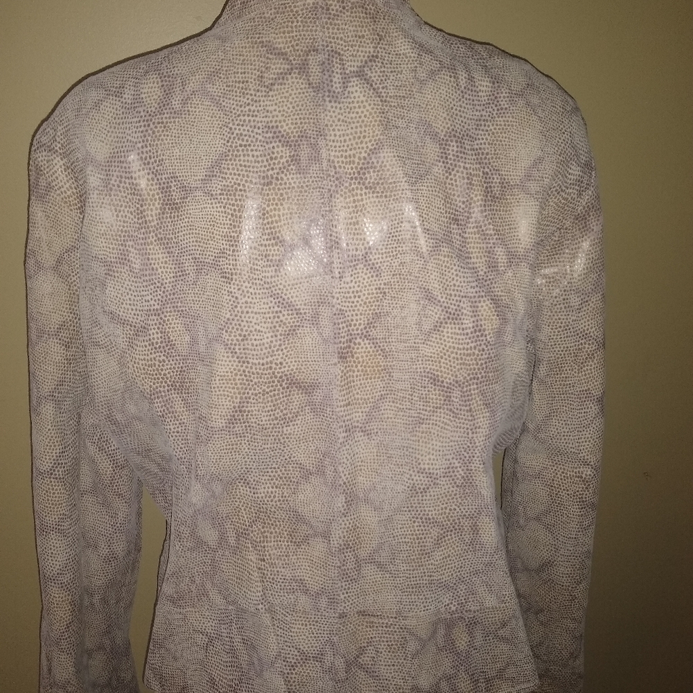 Jacket - Picture 5 of 5